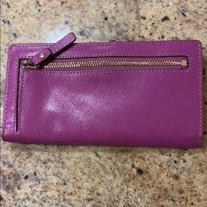 kate spade Bags - Kate Spade wallet kate spade Bags - Kate Spade wallet